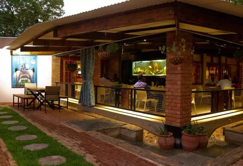 مسافرخانه Casa Forno Country