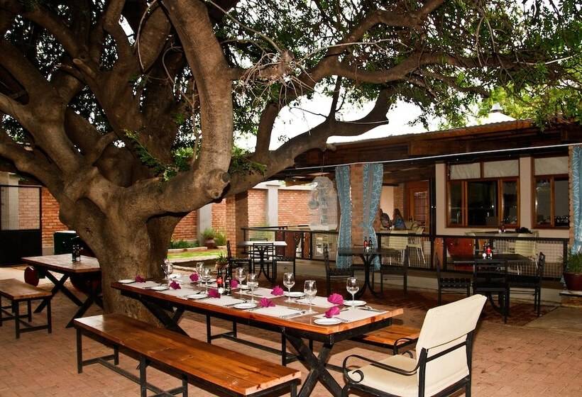 مسافرخانه Casa Forno Country