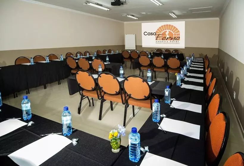 مسافرخانه Casa Forno Country