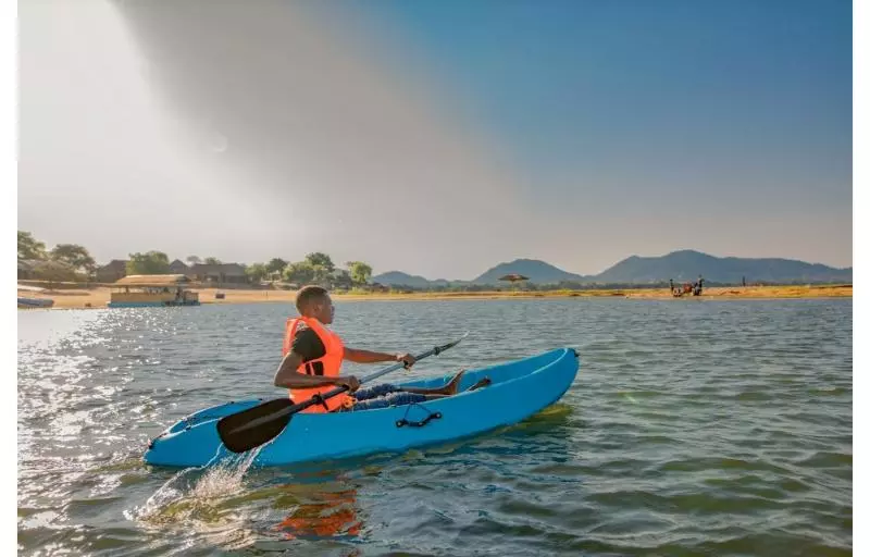 هتل Blue Waters By Serendib