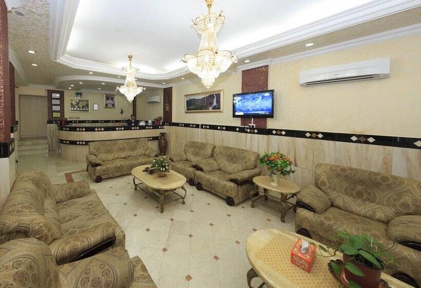 Gulf Hotel Apartment