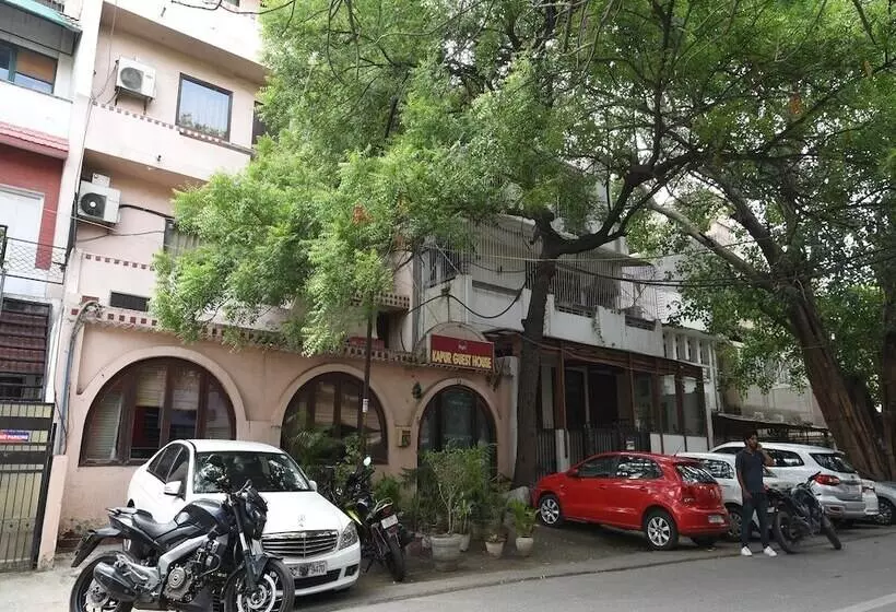 ホテル Kapur Guest House