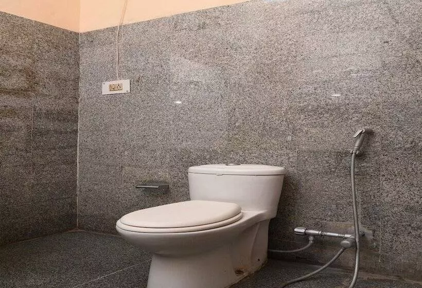 ホテル Kapur Guest House