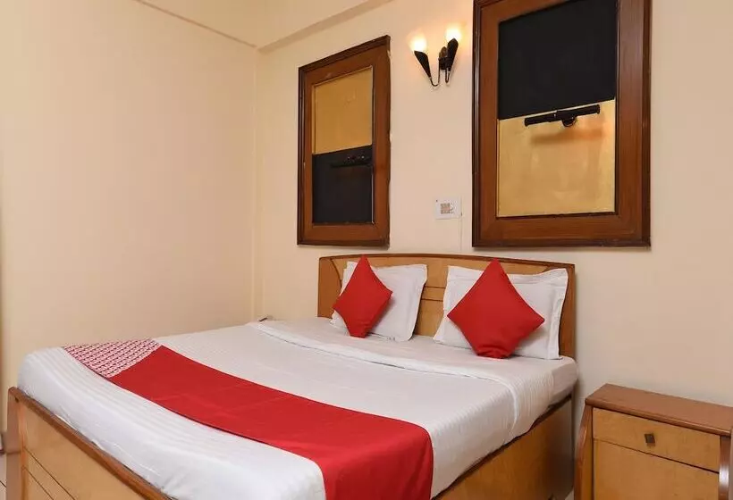 ホテル Kapur Guest House