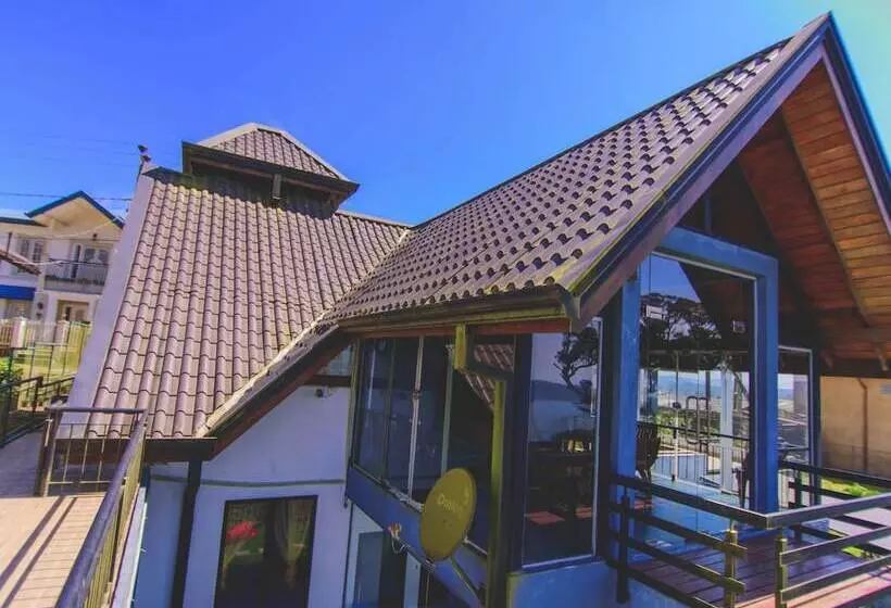هتل Mount Lake Inn