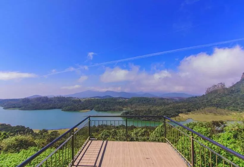 هتل Mount Lake Inn