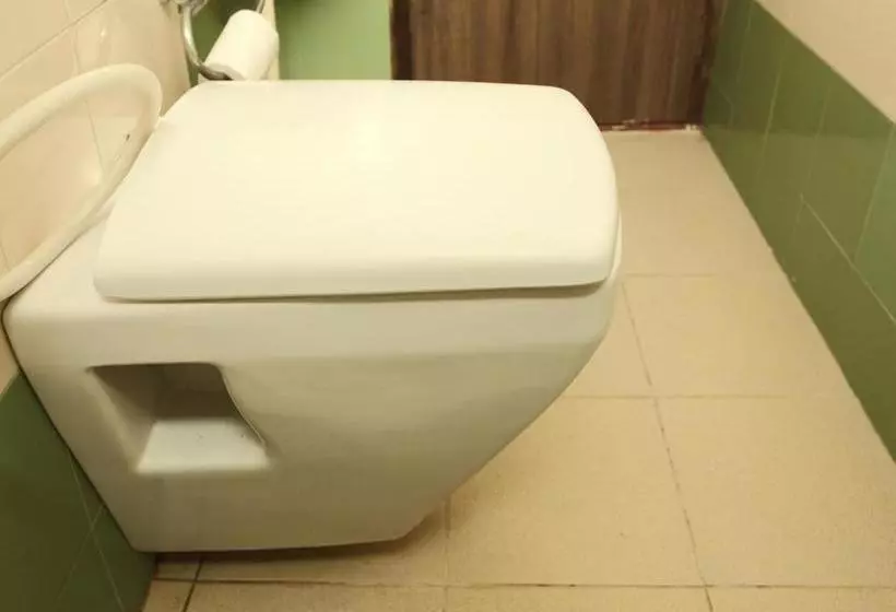 ホテル Oyo 2206  Rajawat Manor