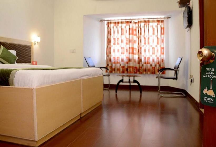 בית מלון כפרי Oyo 6327  Hill View