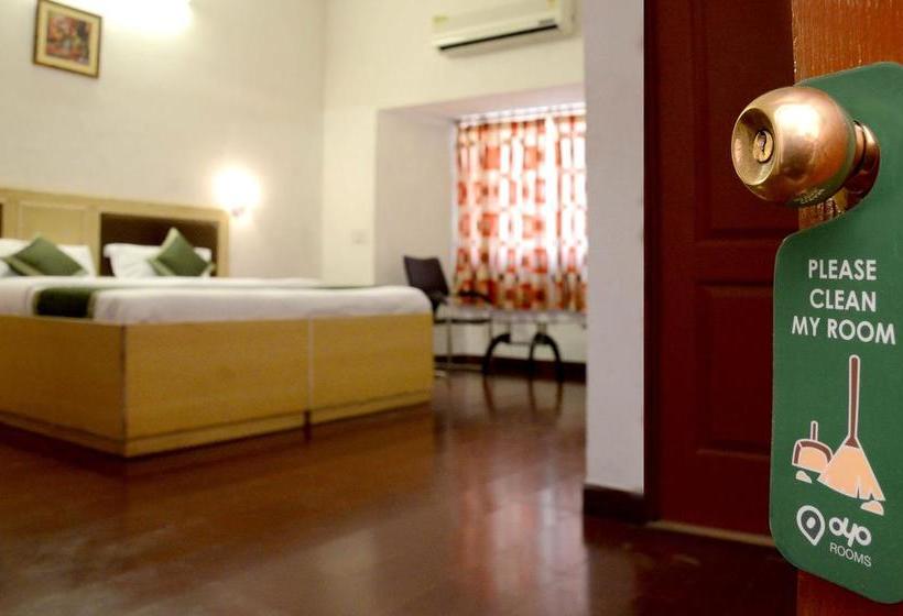 בית מלון כפרי Oyo 6327  Hill View