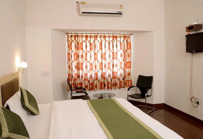 בית מלון כפרי Oyo 6327  Hill View