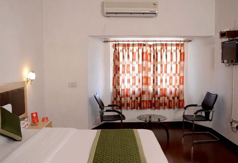 בית מלון כפרי Oyo 6327  Hill View