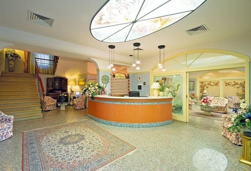 בית מלון כפרי Pineta