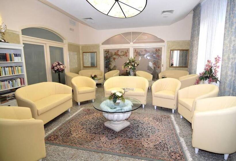 בית מלון כפרי Pineta