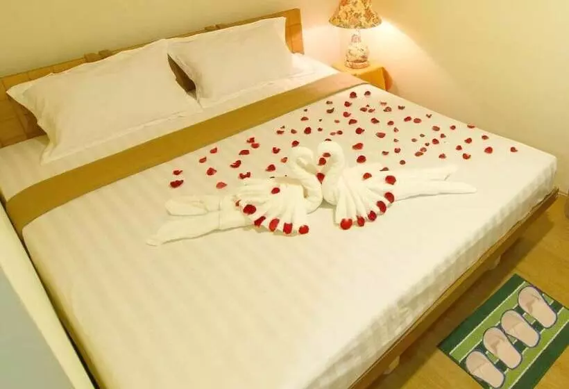 هتل Shwe Htee Guest House Chinatown