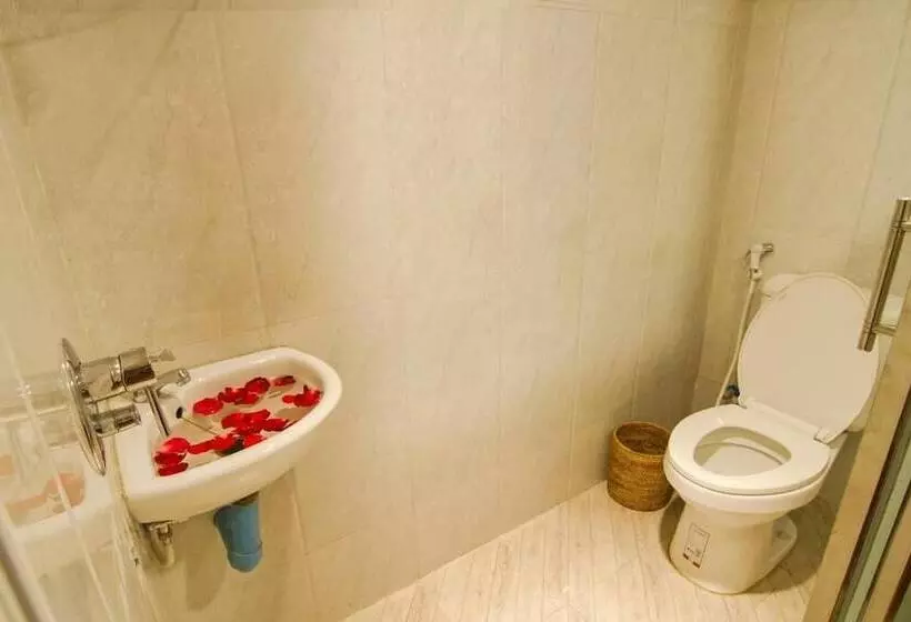 هتل Shwe Htee Guest House Chinatown