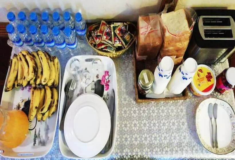 هتل Shwe Htee Guest House Chinatown