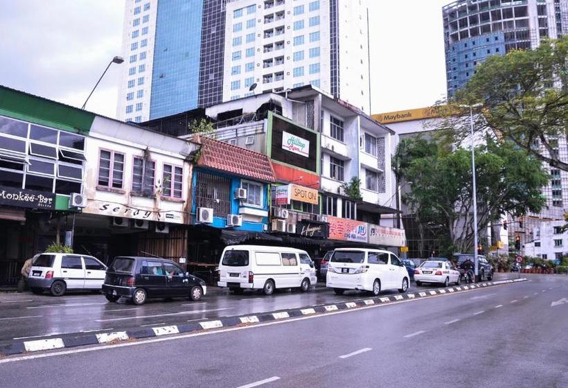 Hotell Spot On 89630 Hilltop Room