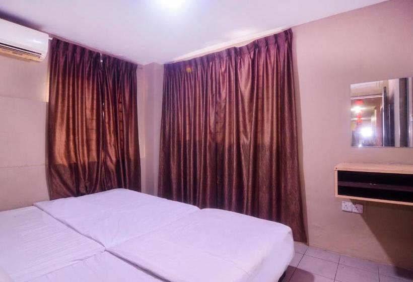 Hotell Spot On 89630 Hilltop Room