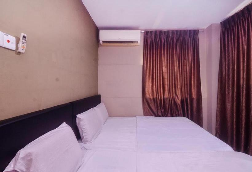 Hotell Spot On 89630 Hilltop Room