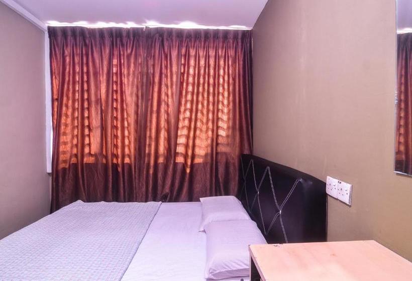 Hotell Spot On 89630 Hilltop Room