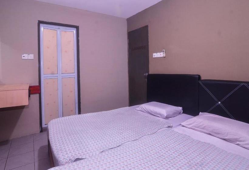 Hotell Spot On 89630 Hilltop Room