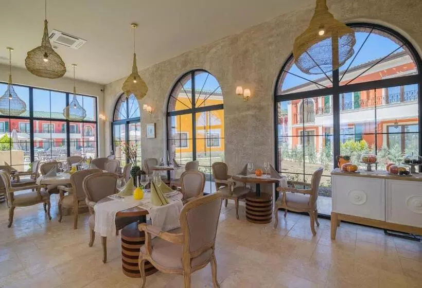 ホテル Eco Therma Village   Mineral Pool & Spa & All Inclusive