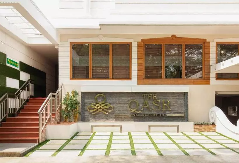 ホテル Treebo The Qasr