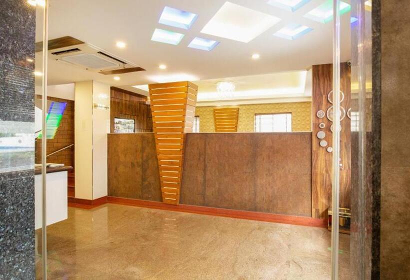 Hotel Treebo The Qasr