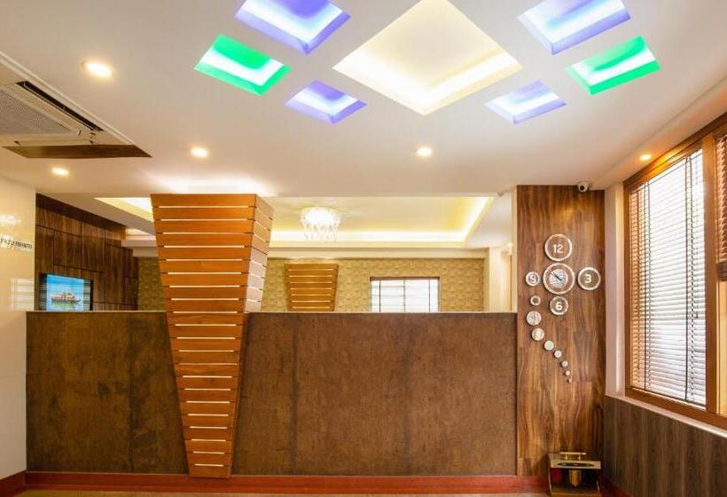 Hotel Treebo The Qasr