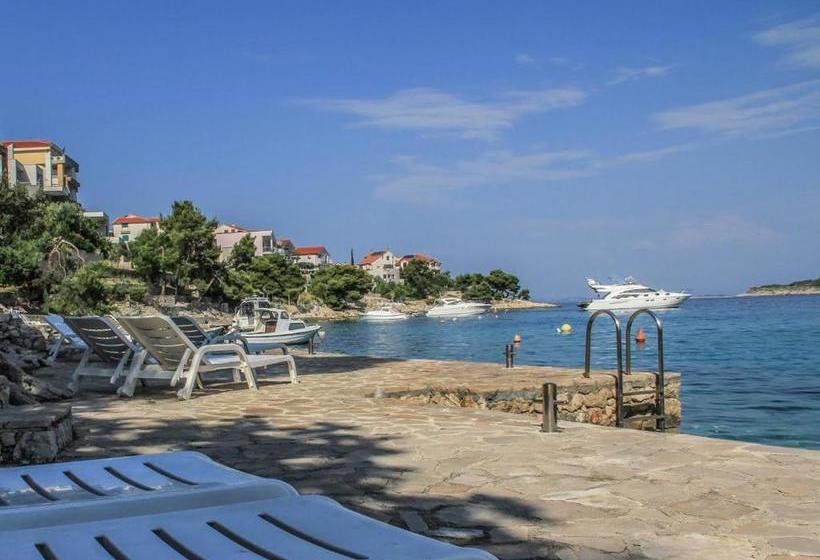 Отель Villa Bilo