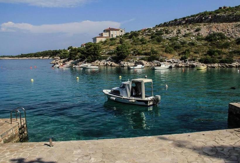 Отель Villa Bilo