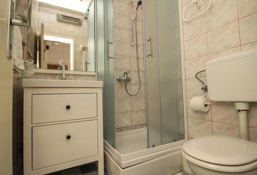 Отель Villa Bilo