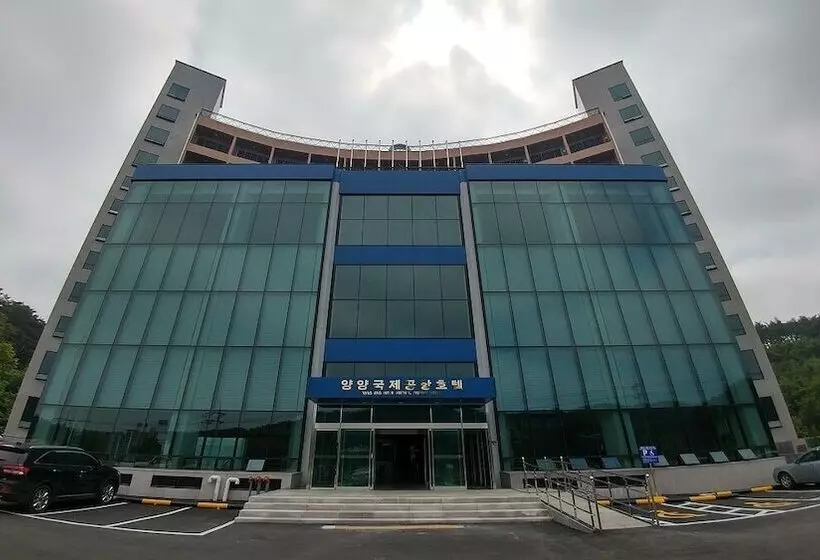 Hotelli Yangyang International Airport