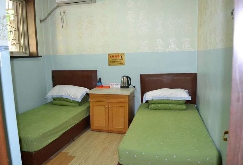 Leo Tian An Men Hostel