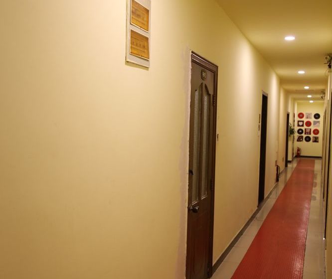 Leo Tian An Men Hostel