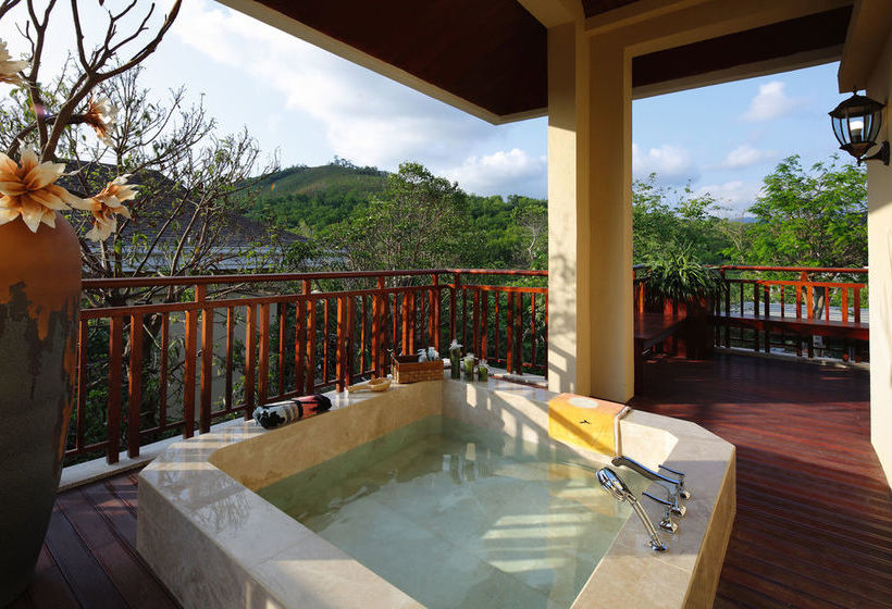 Sanya Ocean Sonic Banling Hotspring Resort