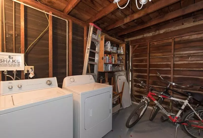 Ventura Beach Cottage