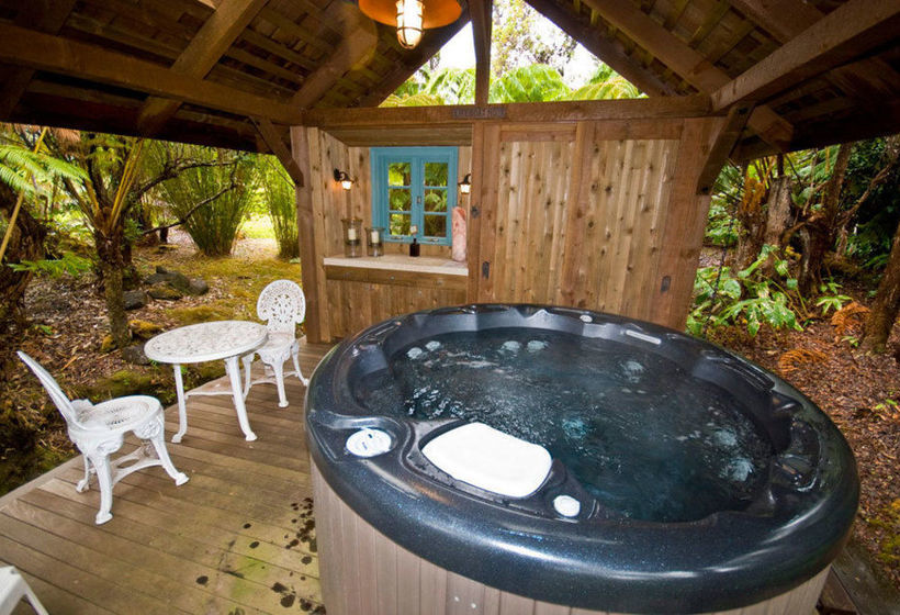 Volcano Teapot Cottage