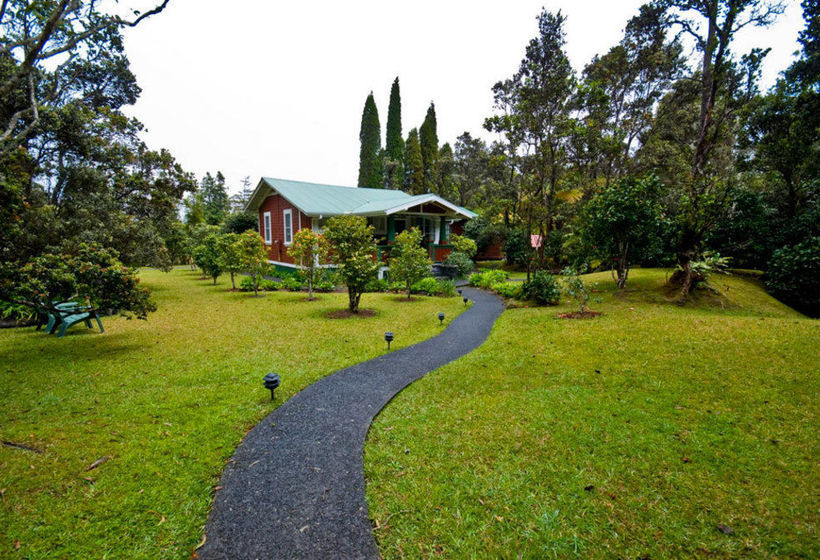 Volcano Teapot Cottage