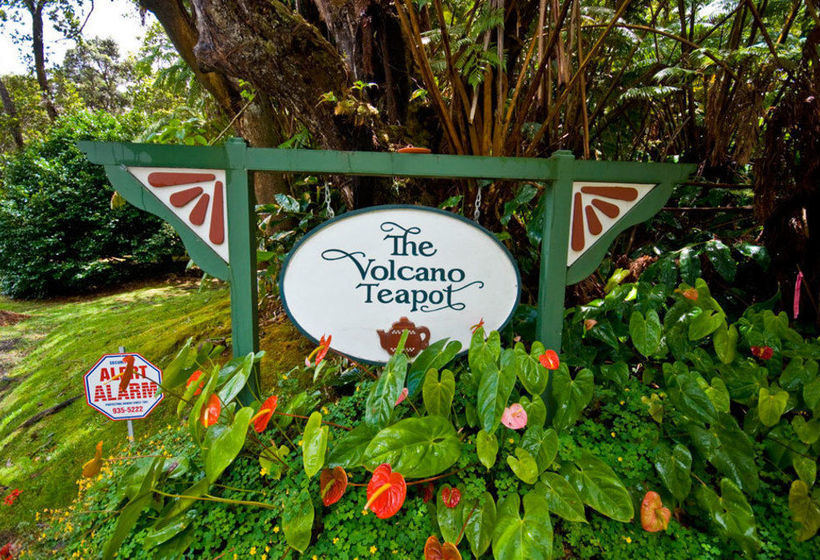 Volcano Teapot Cottage