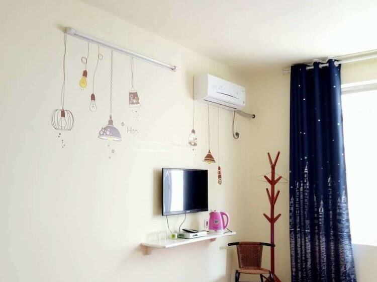 Yatou Bamboo House Hostel