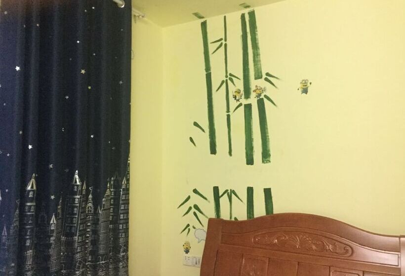 Yatou Bamboo House Hostel