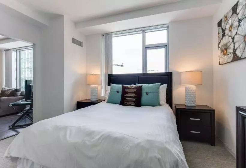 Global Luxury Suites At Kendall East