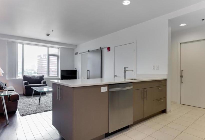 Global Luxury Suites At Kendall East