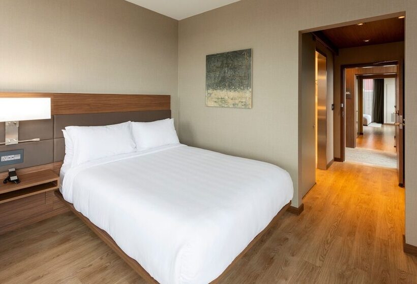 Ac Hotel By Marriott Minneapolis West End