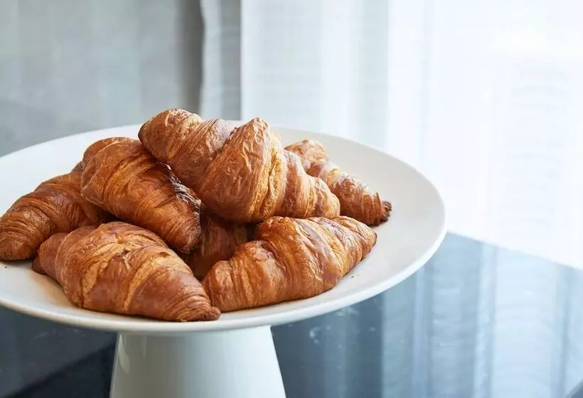 Ac Hotel By Marriott Minneapolis West End