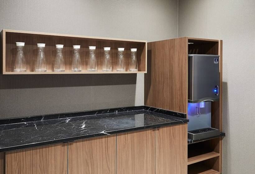 Ac Hotel By Marriott Minneapolis West End