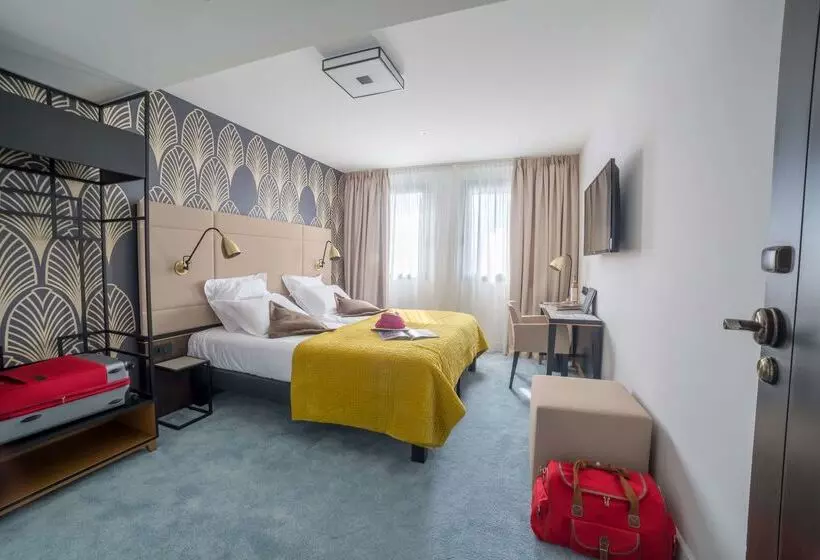 Hotelli Best Western Hôtel Journel Antibes Juan Les Pins