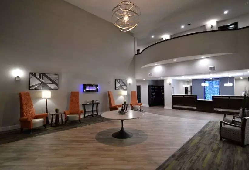 Hotelli Best Western Plus Bay City Inn & Suites