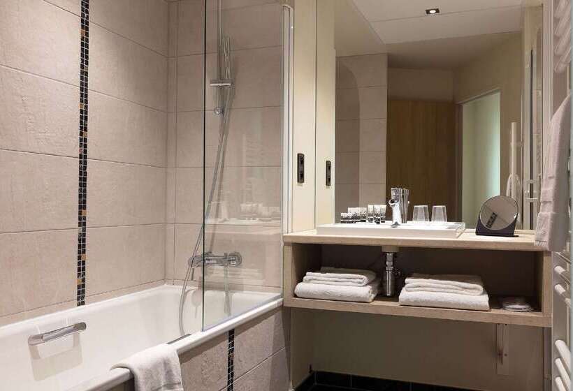 هتل Best Western Plus Hôtel Escapade Senlis